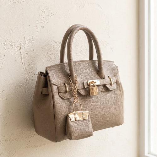 THE DUBAI BAG — KHAKI — trois-quarts