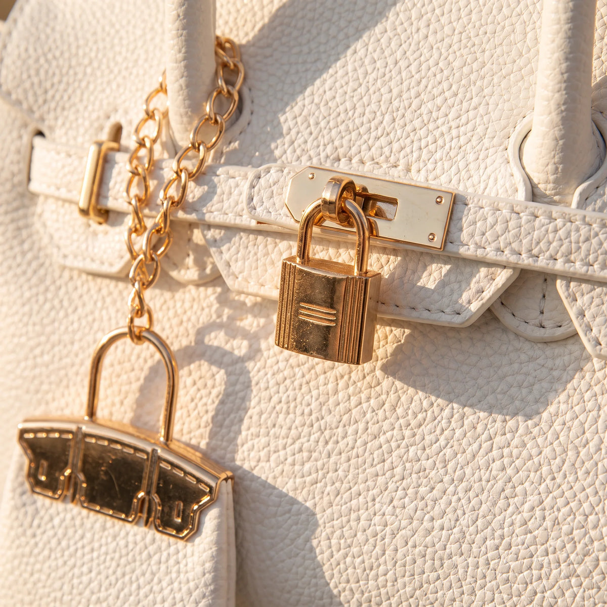 THE DUBAI BAG — WHITE