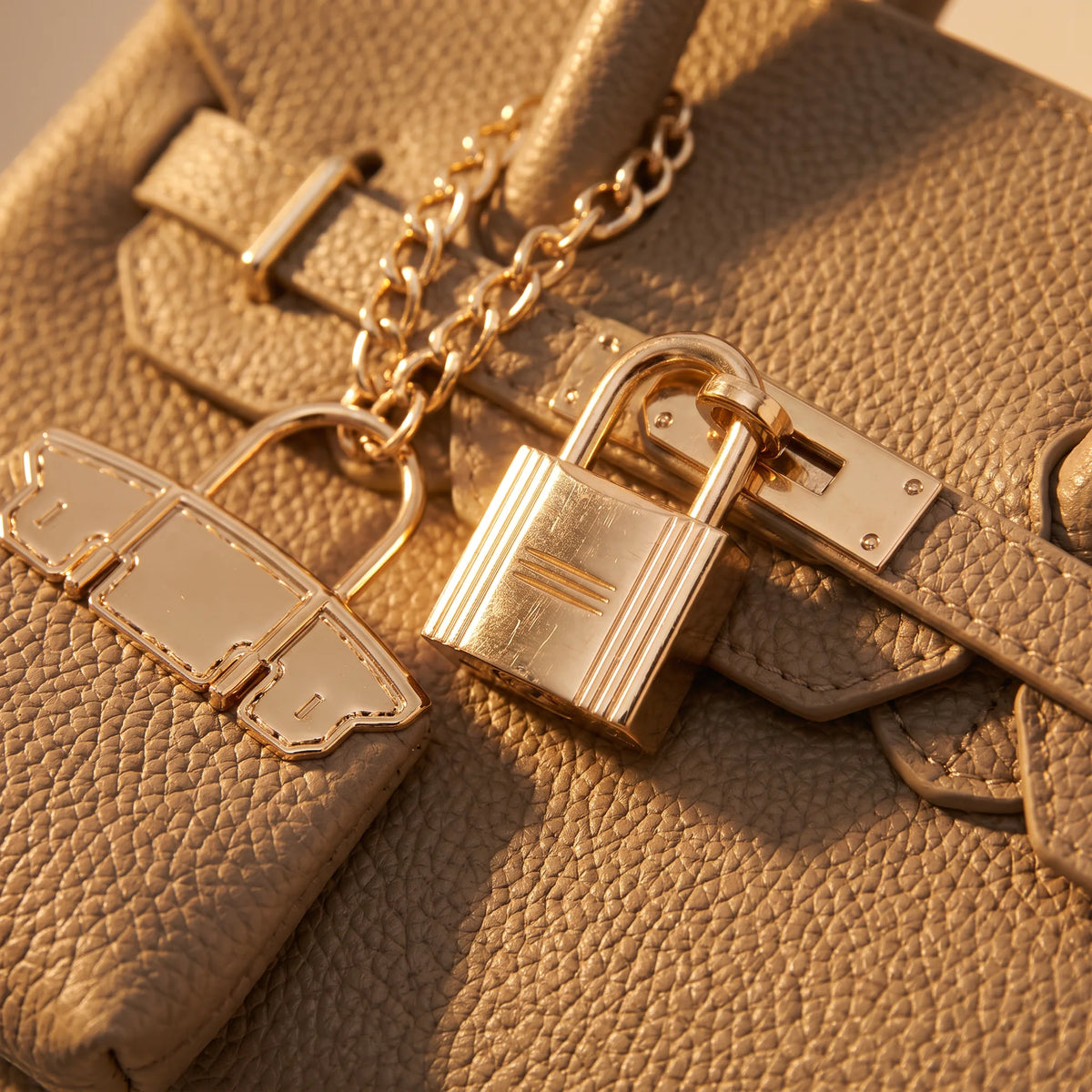 THE DUBAI BAG — KHAKI