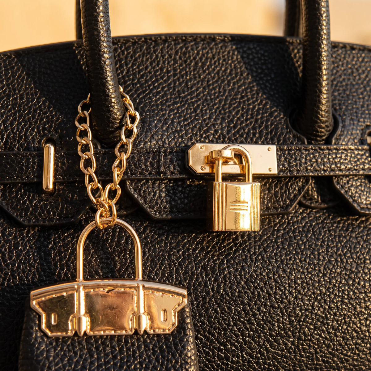 THE DUBAI BAG — BLACK